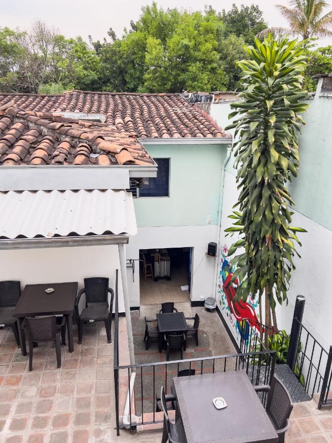 Rock Hostel Medellin Exterior photo