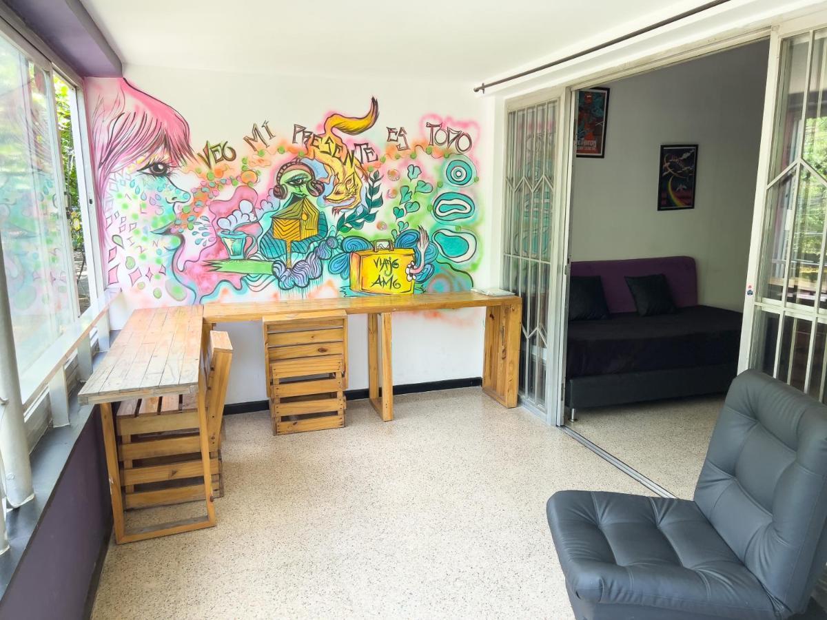 Rock Hostel Medellin Exterior photo